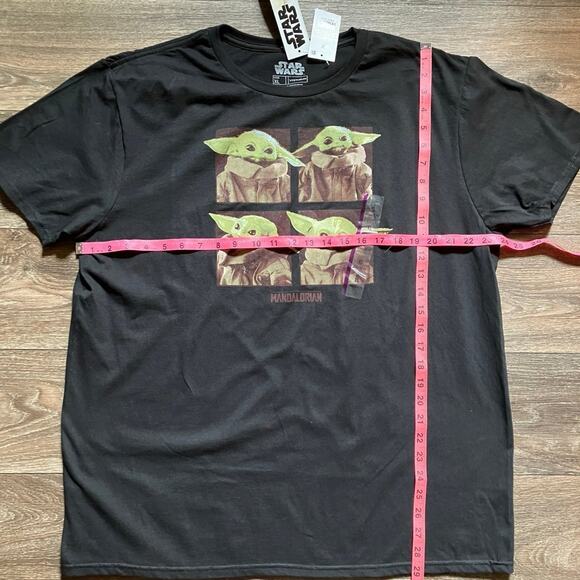 Star Wars Mandalorian XL TShirt - Picture 3 of 5